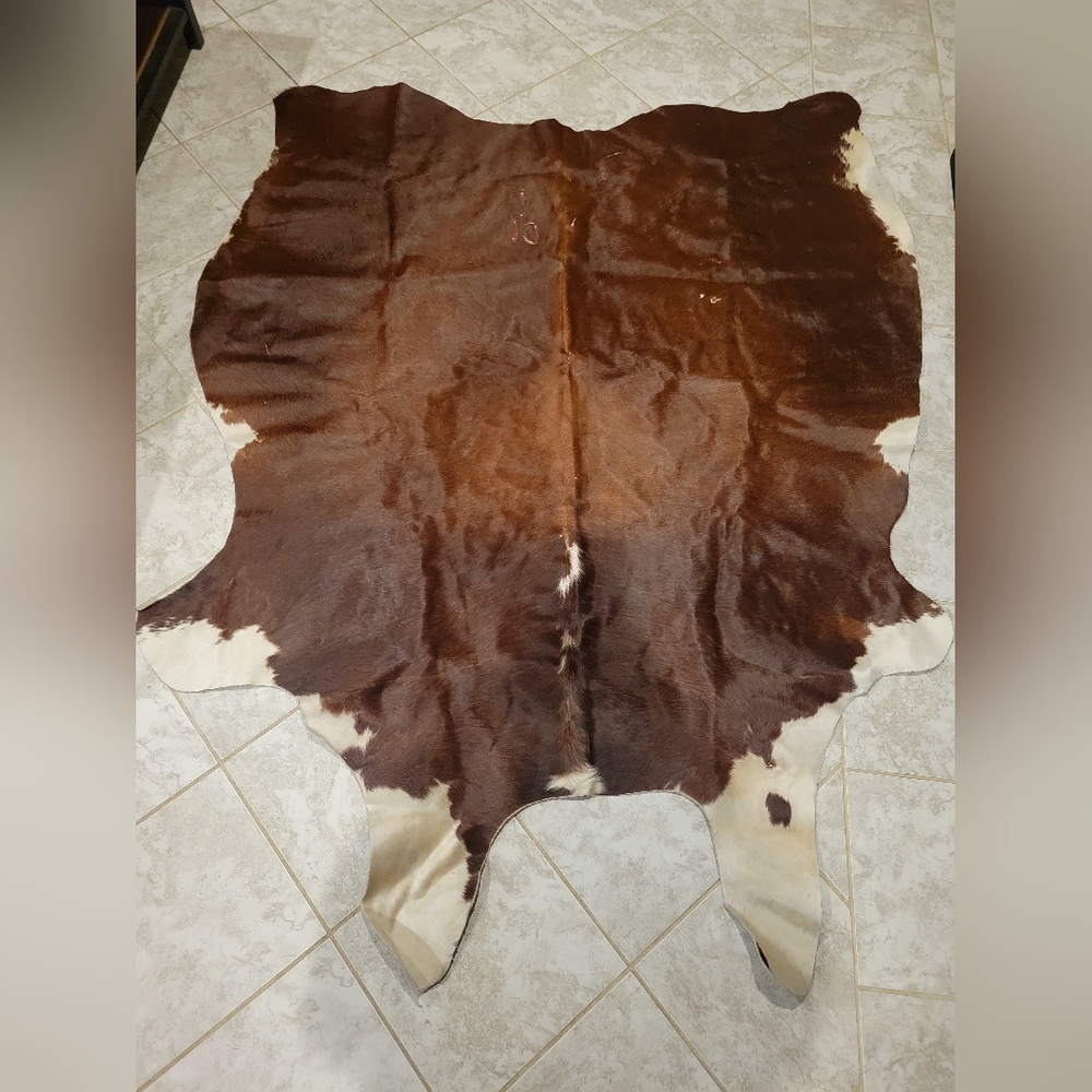 Safavieh cow hide rug